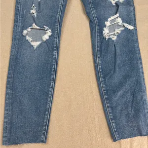 American Eagle Curvy Hi-Rise Jegging Jeans Womens Size 4 Medium Wash Distressed thumbnail 5