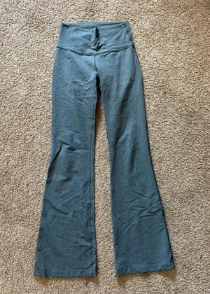 Lululemon Grey Flare Leggings thumbnail 1