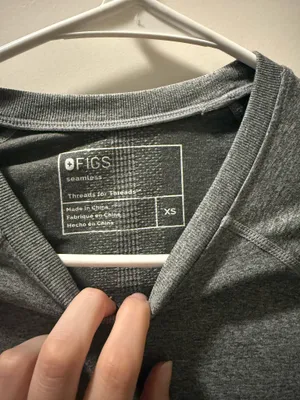 Salta FIGS Underscrub Seamless Long Sleeve thumbnail 3