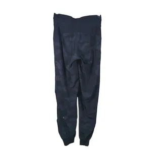 Lululemon Dance Studio Mid Rise Jogger Pants Womens Size 2 Black Camo Athletic thumbnail 3
