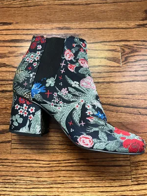 Floral Embroidered Black Ankle Boots - Women's thumbnail 5