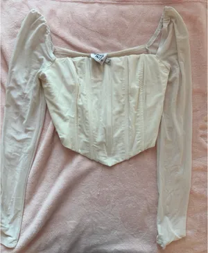 Princess Polly Crop Top Long Sleeve thumbnail 1