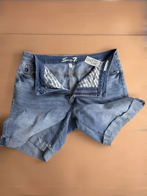 Seven7 Women’s Size 12 Blue Denim Cuffed Hem Relaxed Bermuda Shorts Americana thumbnail 9