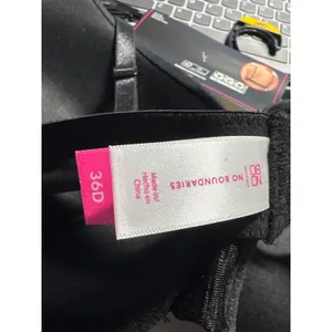 No Boundaries Push-Up Bra Natural‎ Lift Adjustable Straps Black Size 36D thumbnail 4