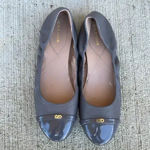 Cole Haan Gray Elsie Logo Ballet II Flats Patent Size 9B thumbnail 2
