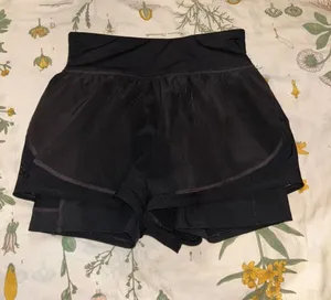 Spanx get moving shorts thumbnail 1