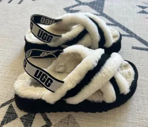 UGG Disco Cross Slides - 9 - Black / Ivory thumbnail 1