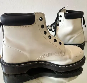 Dr. Martens White Leather Boots Size 8 thumbnail 11