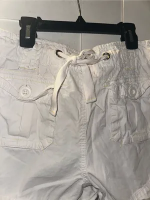 Y2K American Eagle Low Rise White Cargo Shorts thumbnail 6