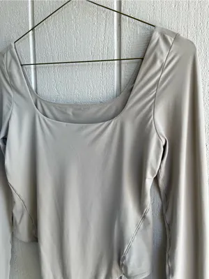 Lululemon Wundermost‎ Nulu Square Neck Long Sleeve Bodysuit Riverstone Gray M thumbnail 2