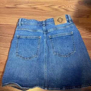 Maje Asymetrical Blue Denim Mini Skirt Size 34 thumbnail 3
