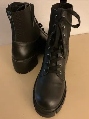 Steve Madden women Black platform Lace-Up Chunky Combat Boots US 9.5 thumbnail 9