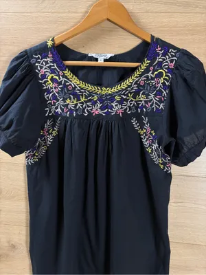 TRAMP Women’s embroidered Peasant Top Large Black thumbnail 2