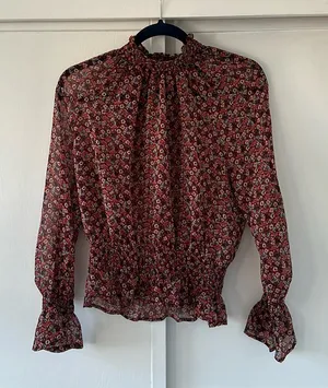 Active USA Women’s Sheer Floral Blouse • Size M thumbnail 1