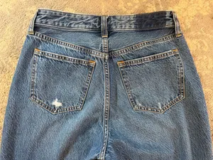 Abercrombie & Fitch Curve Love The Loose High Rise Jeans thumbnail 6