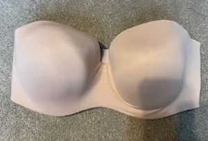 Chantelle Blush Nude Lightly Lined Multiway Strapless Bra Size 36 DDD thumbnail 1