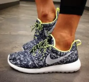 Nike Roshe Run Leopard Print Athletic Shoe Cool Grey/ Wolf Grey Volt-Black thumbnail 3