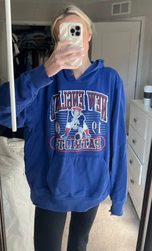 47 Brand Vintage Patriots Sweatshirt thumbnail 1