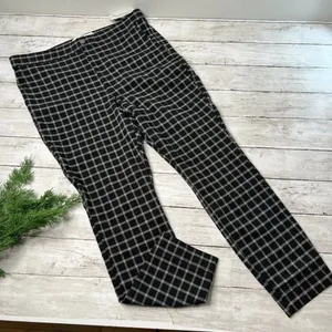 Hollister Black and White Checkered Ankle Pants thumbnail 1