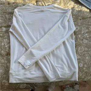White Long Sleeve Shirt thumbnail 2