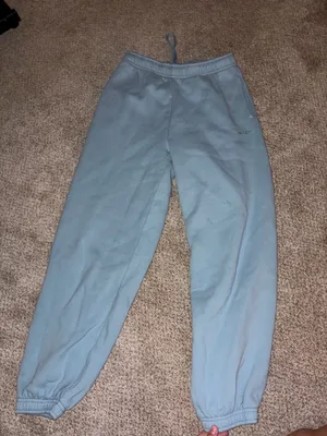 Aritzia Sweatpants thumbnail 1