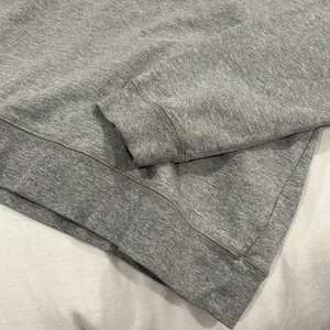 Calvin Klein Vintage Grey Crew Neck Size‎ Small thumbnail 2