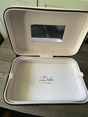 Dolce by Dolce & Gabbana Jewelry-Beauty Box Travel Case thumbnail 6