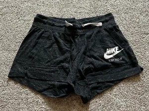 Nike Shorts thumbnail 3