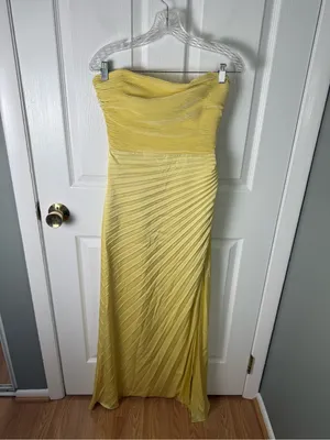 Dress The Population Kinley Dress in Butter Yellow S thumbnail 2