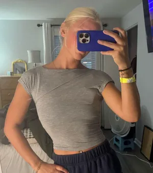 Backless Shein Top thumbnail 1