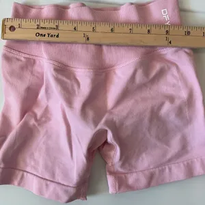 DFYNE Dynamic Seamless Scrunch Shorts Pink High Waisted Athletic Workout XS/S thumbnail 5