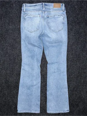 Buckle Black Fit No 53 Tailored Bootcut Stretch Jeans 26x29 Mid Rise Light Wash thumbnail 2
