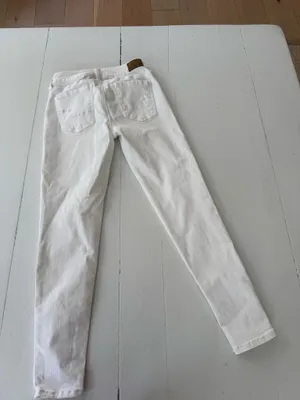 American Eagle white jeans 4 short thumbnail 2