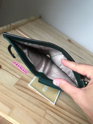 Michael Kors Wallet thumbnail 5