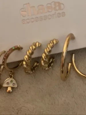 SHEIN Gold-Tone Mixed Hoop Earring Set with Enamel Mushroom Charm thumbnail 3