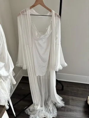 Wedding Robe White Size M thumbnail 2