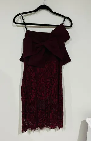 Soieblu burgundy bow front Lace Dress thumbnail 4