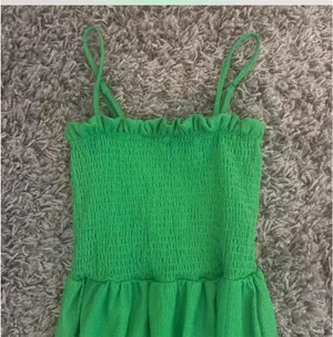H&M Green midi Dress thumbnail 2