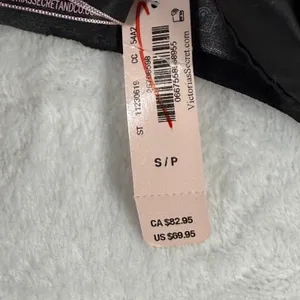 Victorias Secret Very Sexy Unlined Shine Strap Bralette Black S 11230619‎ thumbnail 8