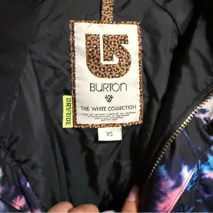 Burton Women's Ski Snowboard TWC Charlie Jacket Tie Dye- Size XS thumbnail 8
