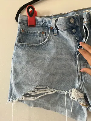 Levi's 501 Original Cutoff Denim Shorts 32 Light Wash Distressed Western Cowgirl thumbnail 3