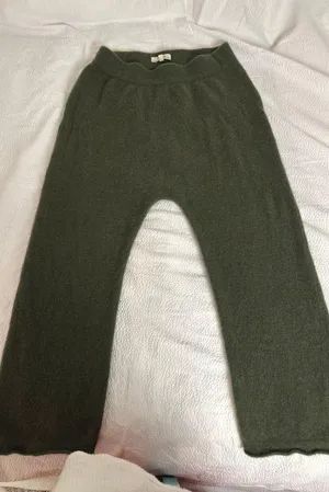 Madewell (Re)sourced Cashmere Allendale Sweater Pants Sz S Olive thumbnail 1