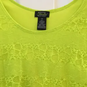 FINAL MARKDOWN Lacy Shannon ford top 2x thumbnail 3