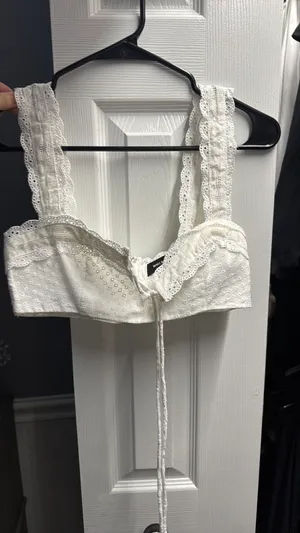 White Fox Top thumbnail 1