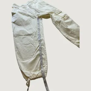 Nike Sportswear Essential High-Waisted Woven Cargo Pants Sail Cream Medium thumbnail 5