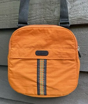 Baggallini Orange Nylon Crossbody Bag Lightweight Travel Purse NWOT thumbnail 1