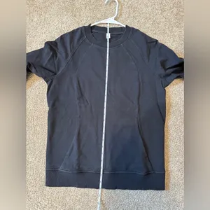 Lululemon Scuba Crew Neck Sweatshirt in Black Size 8 thumbnail 9