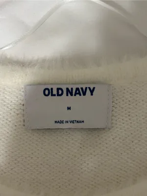 Old Navy Ivory Fuzzy Puff Sleeve Sweater Top Medium thumbnail 2