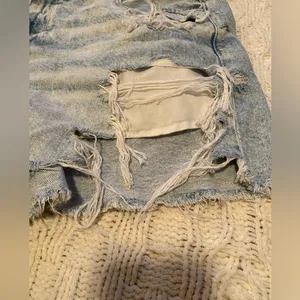 American Eagle Distressed Curvy Mom Shorts thumbnail 6