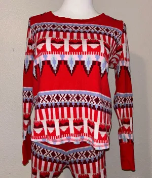 Victoria’s Secret Christmas Pajama Set thumbnail 2